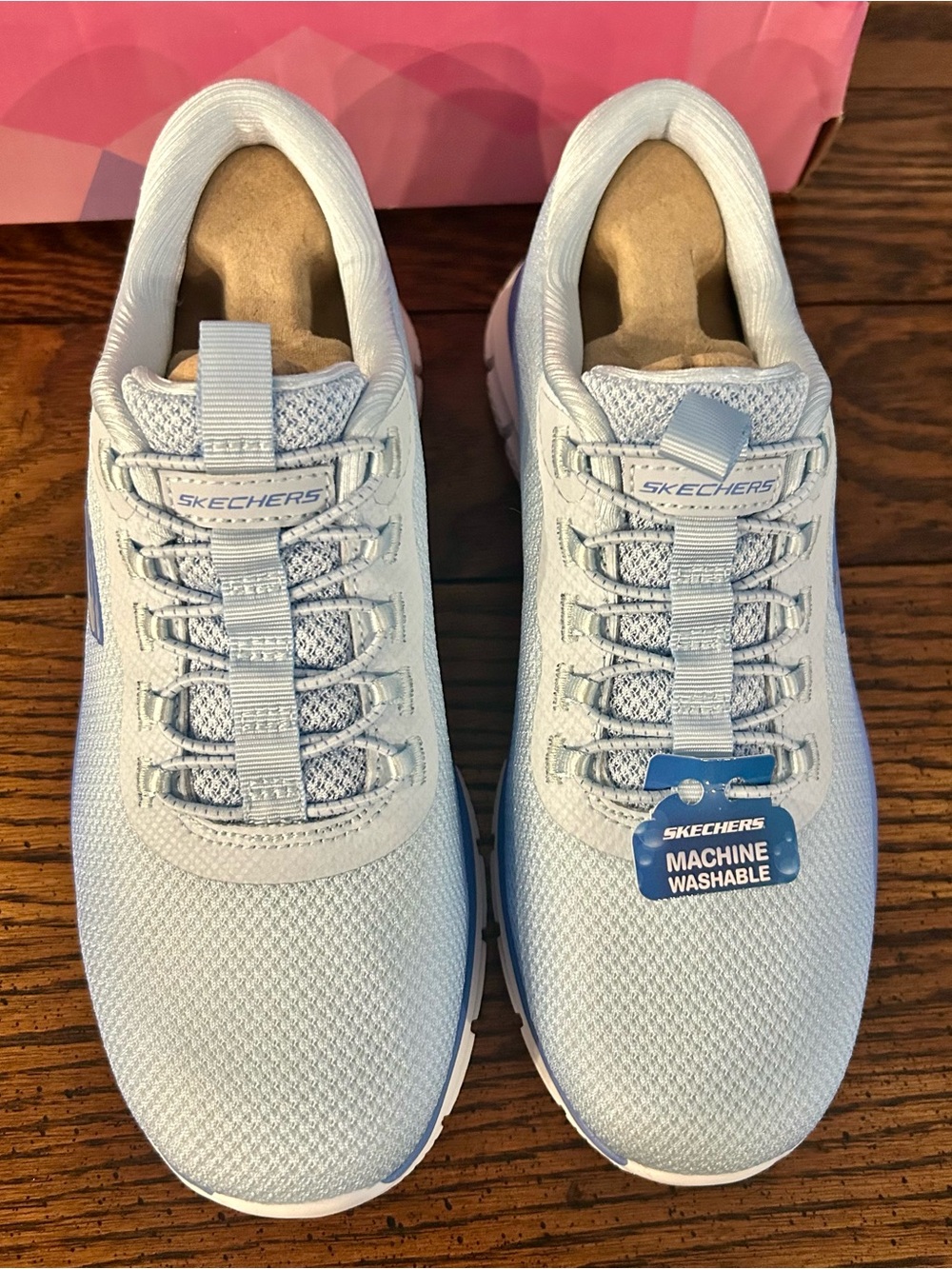 Skechers Women's Pale Blue Slip-On Athletic Sneakers sz6